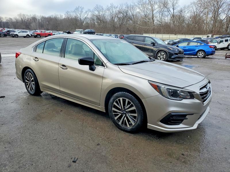 Photo 4 from auction – 2018 SUBARU LEGACY 2.5 with VIN 4S3BNAB69J3010138