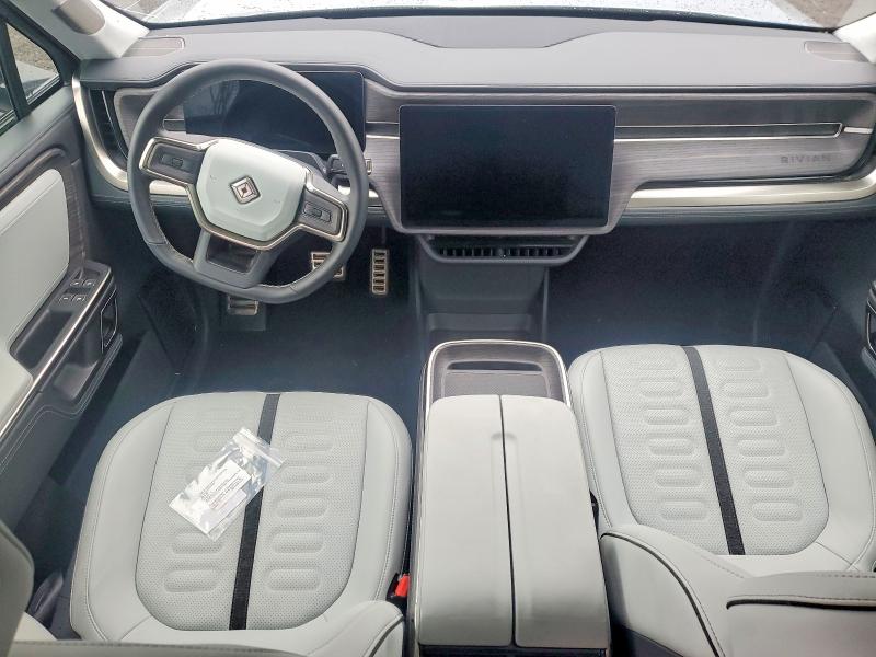 Photo 8 from auction – 2023 RIVIAN R1S with VIN 7PDSGABA2PN006517