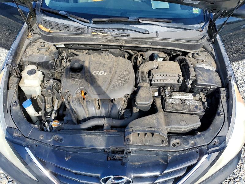 Photo 11 from auction – 2011 HYUNDAI SONATA with VIN 5NPEB4AC3BH301075