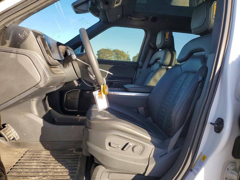 Photo 7 from auction – 2023 RIVIAN R1S LAUNCH with VIN 7PDSGABL4PN009050