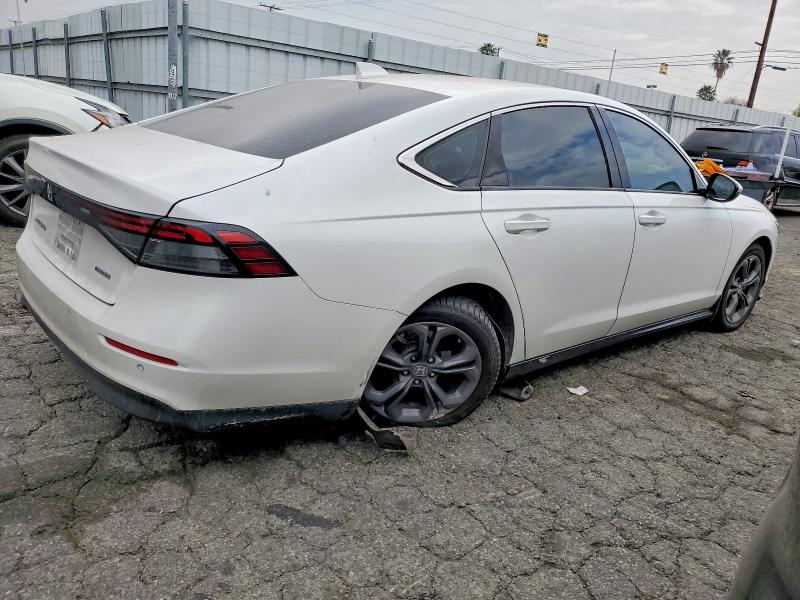Photo 3 from auction – 2025 HONDA ACCORD with VIN 1HGCY2F69SA038371