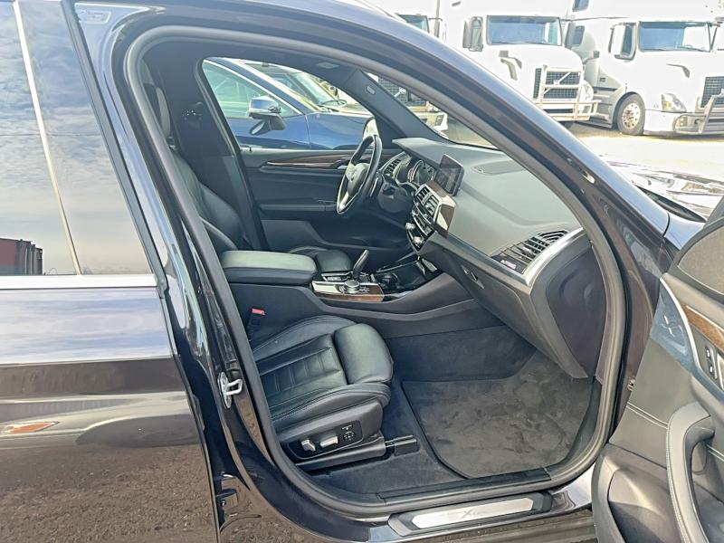 Photo 5 from auction – 2019 BMW X3 with VIN 5UXTR7C52KLR45003