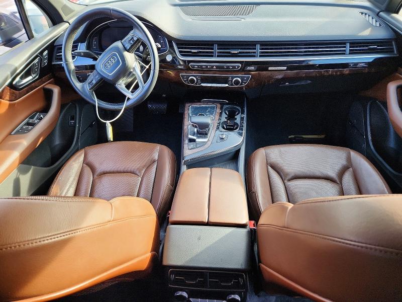 صورة رقم 8 من المزاد - 2017 AUDI Q7 مع VIN WA1LAAF74HD036082