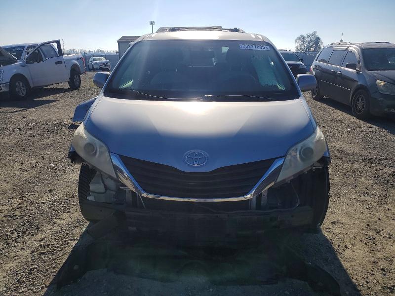 Photo 5 from auction – 2011 TOYOTA SIENNA LE with VIN 5TDKK3DC6BS033593