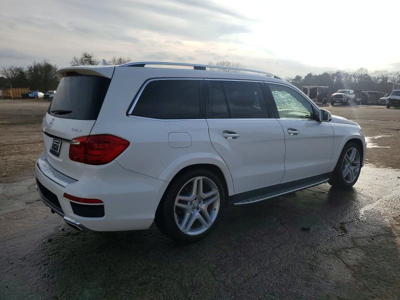 Zdjęcie 3 z aukcji – 2015 MERCEDES-BENZ GL 550 4MA z VIN 4JGDF7DE2FA484203