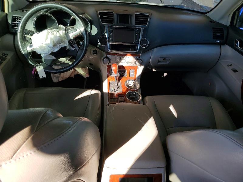 Photo 8 from auction – 2013 TOYOTA HIGHLANDER with VIN 5TDYK3EH7DS089985