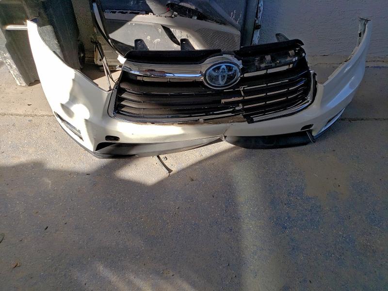 Photo 13 from auction – 2015 TOYOTA HIGHLANDER with VIN 5TDYKRFH5FS085583