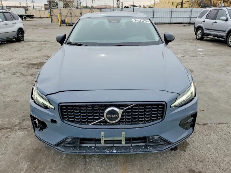Photo 5 from auction – 2024 VOLVO S60 CORE with VIN 7JRL12FK2RG322305