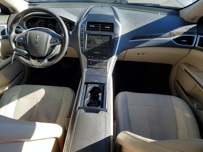 Photo 8 from auction – 2016 LINCOLN MKZ with VIN 3LN6L2JK4GR617906