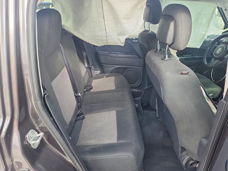 Photo 10 from auction – 2017 JEEP PATRIOT with VIN 1C4NJPFA7HD136920