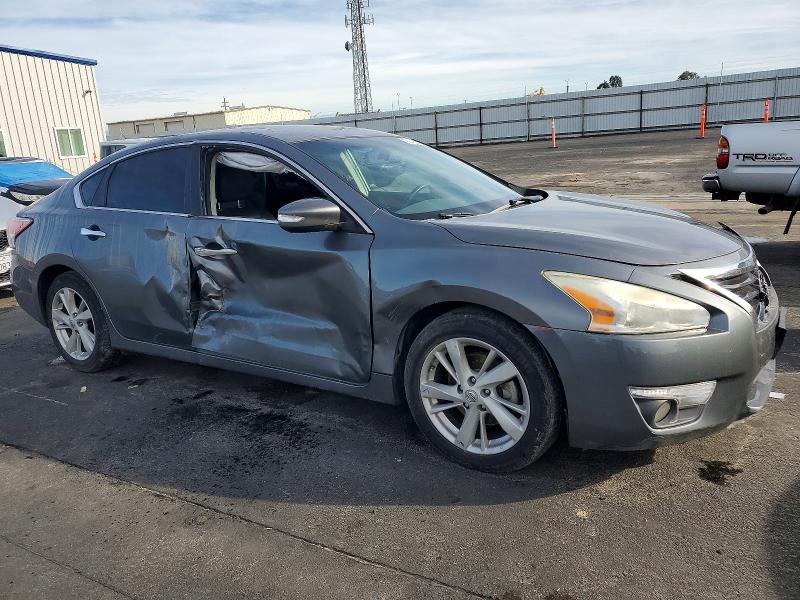 Photo 4 from auction – 2014 NISSAN ALTIMA 2.5 with VIN 1N4AL3AP4EC164677