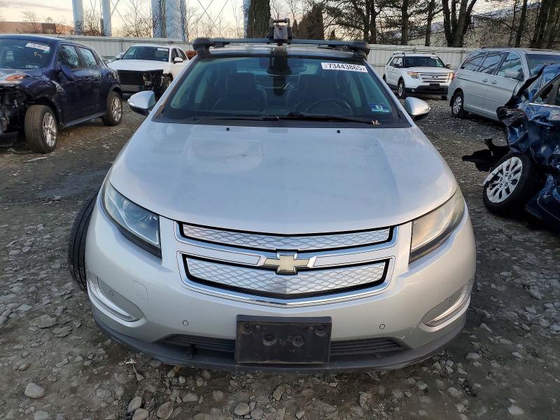 Photo 5 from auction – 2011 CHEVROLET VOLT with VIN 1G1RC6E43BU103544