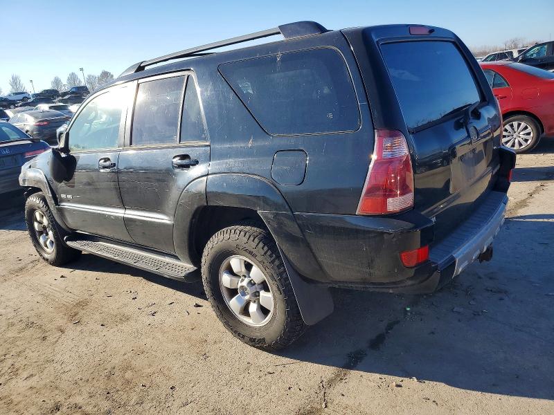 Photo 2 from auction – 2004 TOYOTA 4RUNNER SR with VIN JTEBU14R940030157