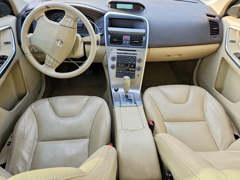 Photo 8 from auction – 2010 VOLVO XC60 3.2 with VIN YV4982DL1A2103270