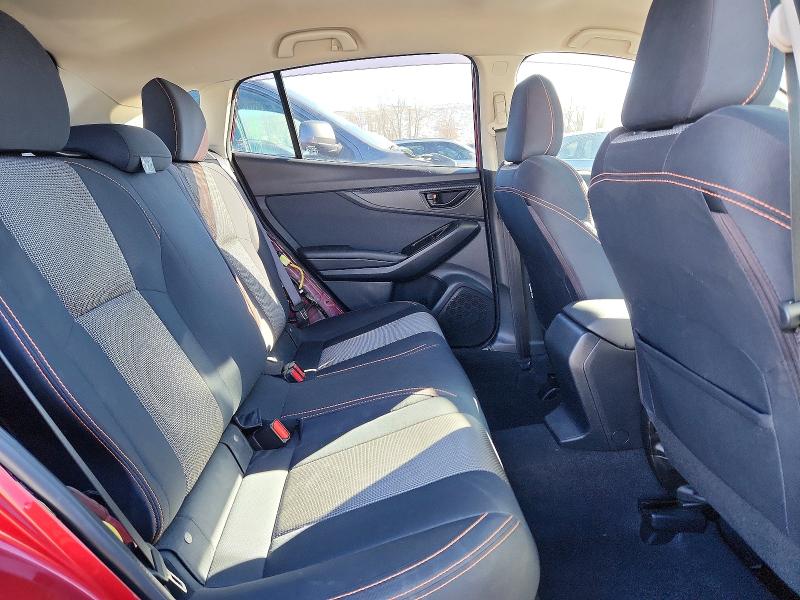 Photo 11 from auction – 2018 SUBARU CROSSTREK with VIN JF2GTABC4JH273806