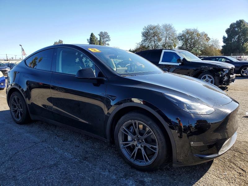 Photo 4 from auction – 2024 TESLA MODEL Y with VIN 7SAYGDEE7RF164891