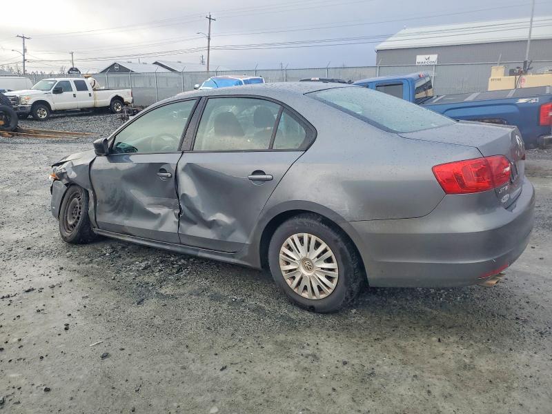 Photo 2 from auction – 2013 VOLKSWAGEN JETTA with VIN 3VW2K7AJ6DM271650