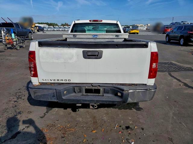 Photo 6 from auction – 2008 CHEVROLET SILVERADO with VIN 1GCEC14X88Z142209