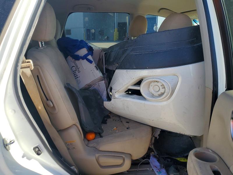 Photo 11 from auction – 2014 NISSAN PATHFINDER with VIN 5N1AR2MN3EC730353