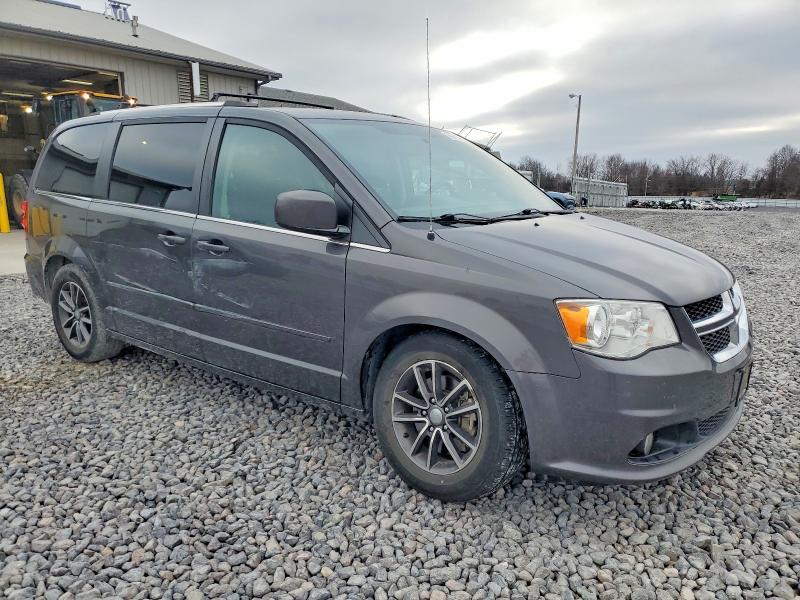 Photo 4 from auction – 2017 DODGE GRAND CARAVAN with VIN 2C4RDGCG2HR714274