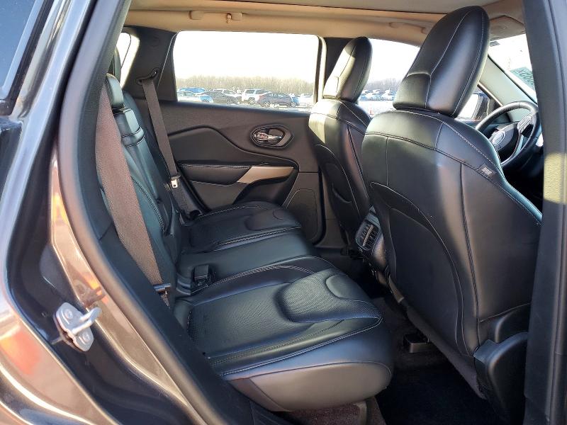 Photo 11 from auction – 2018 JEEP CHEROKEE L with VIN 1C4PJLDB1JD561570