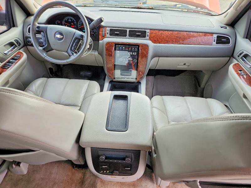 Photo 8 from auction – 2008 CHEVROLET AVALANCHE with VIN 3GNFK12368G222333