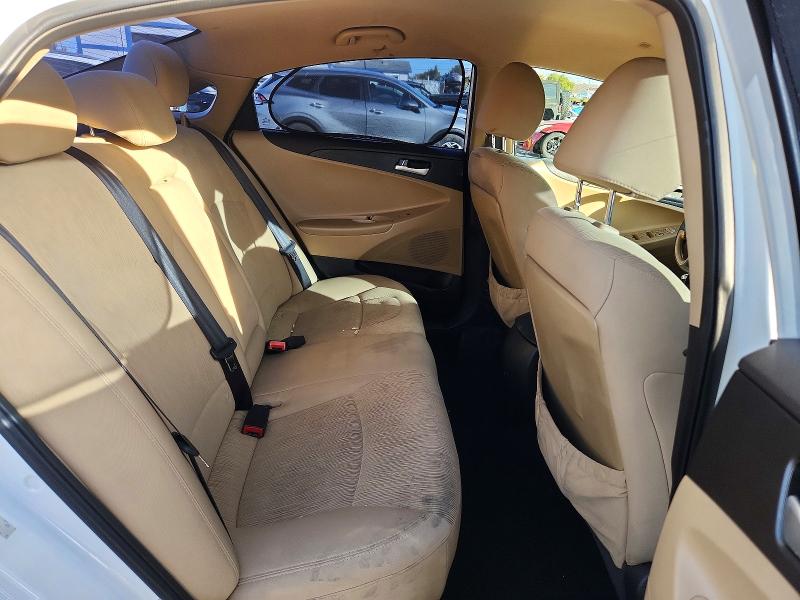 Photo 10 from auction – 2011 HYUNDAI SONATA with VIN 5NPEB4ACXBH036333