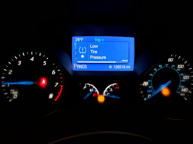 Photo 9 from auction – 2014 FORD FOCUS SE with VIN 1FADP3F29EL174538