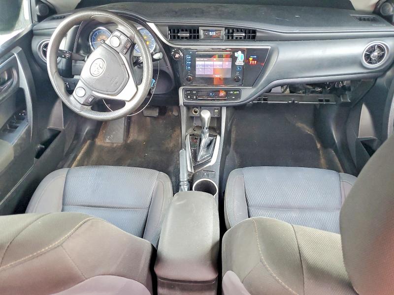 Photo 8 from auction – 2018 TOYOTA COROLLA with VIN 5YFBURHE5JP814962