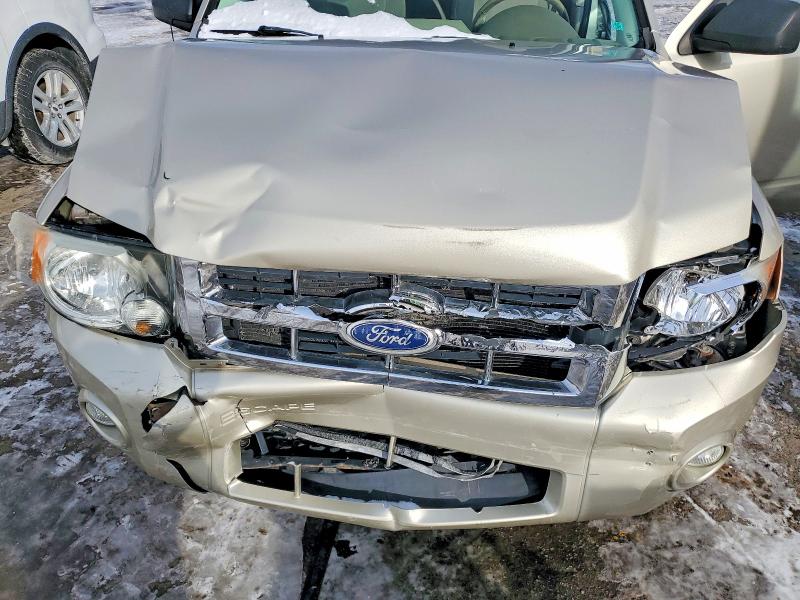 Photo 11 from auction – 2010 FORD ESCAPE with VIN 1FMCU0D74AKD10596