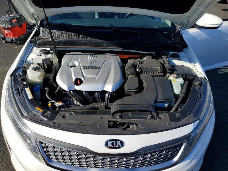 Photo 11 from auction – 2015 KIA OPTIMA HYB with VIN KNAGM4AD4F5085770