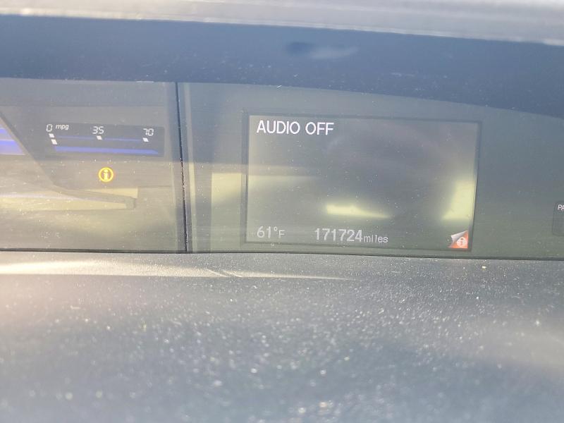Photo 9 from auction – 2014 HONDA CIVIC LX with VIN 19XFB2F55EE262307