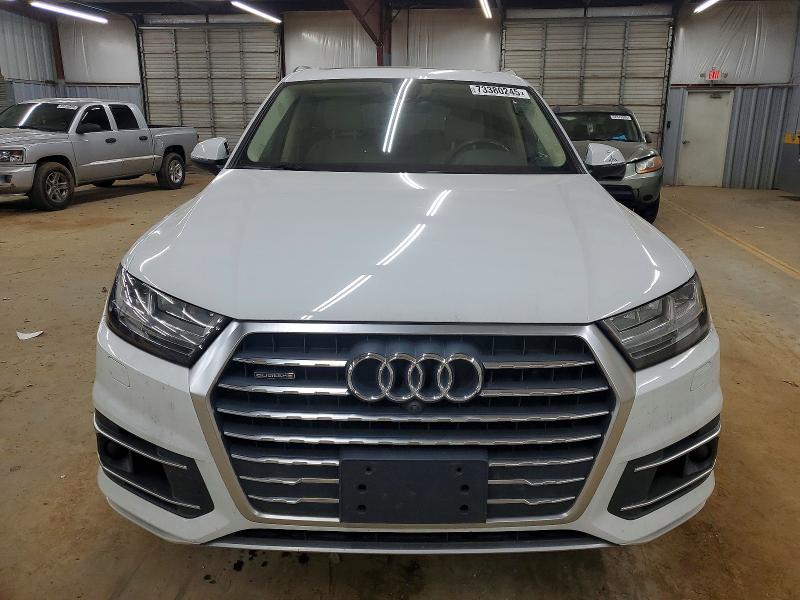 Photo 5 from auction – 2018 AUDI Q7 PREMIUM with VIN WA1LAAF77JD015846
