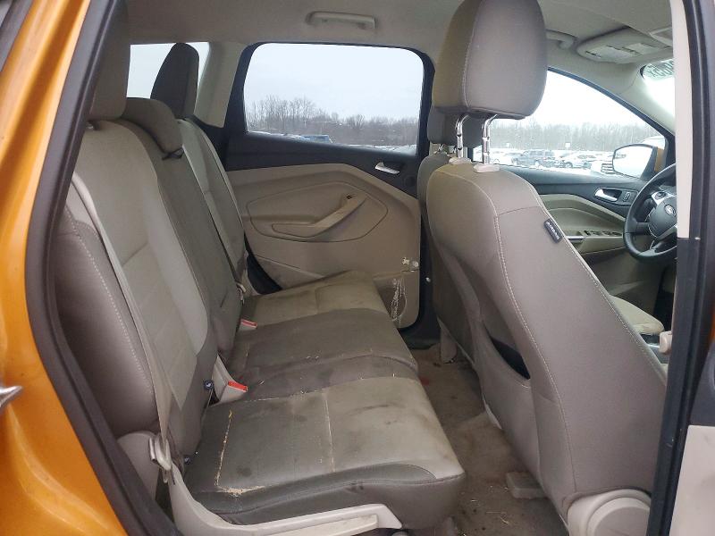 Photo 11 from auction – 2016 FORD ESCAPE SE with VIN 1FMCU9G95GUC17181