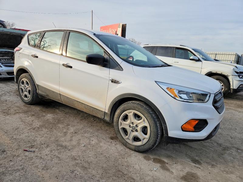 Photo 4 from auction – 2017 FORD ESCAPE S with VIN 1FMCU0F74HUB29266