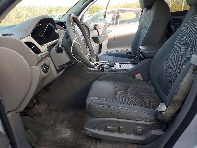 Фото 7 с аукциона – 2017 CHEVROLET TRAVERSE L с VIN 1GNKRFKD5HJ137241