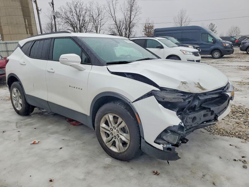 Photo 4 from auction – 2020 CHEVROLET BLAZER 2LT with VIN 3GNKBCRS6LS694626