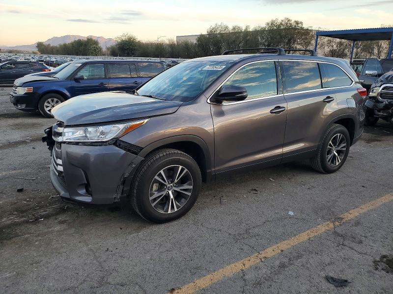 TOYOTA HIGHLANDER 2019 with VIN 5TDZZRFH1KS358383 - Photo from auction