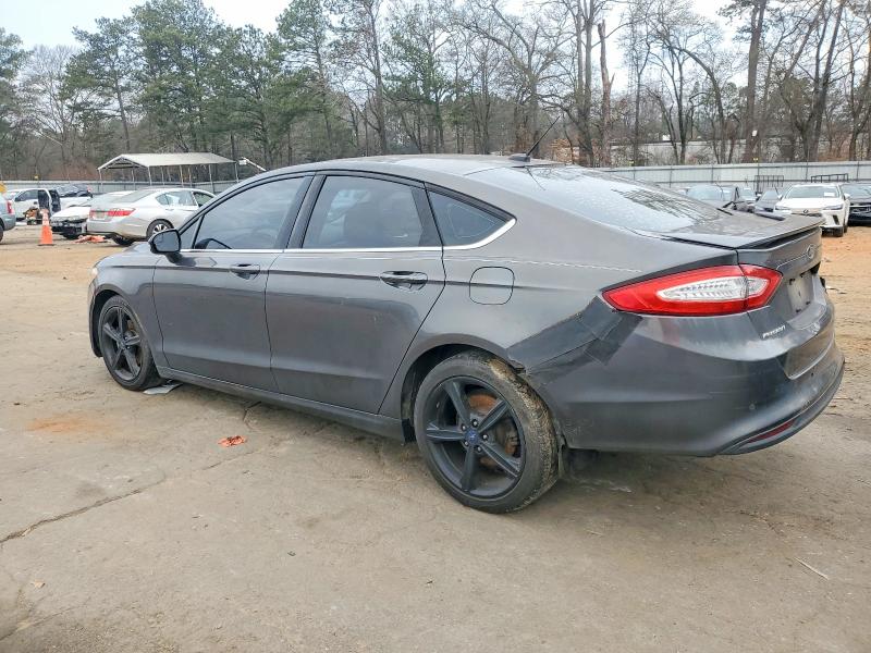 Photo 2 from auction – 2016 FORD FUSION with VIN 3FA6P0H73GR222121