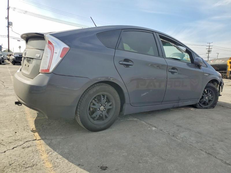Photo 3 from auction – 2015 TOYOTA PRIUS with VIN JTDKN3DU6F0473290