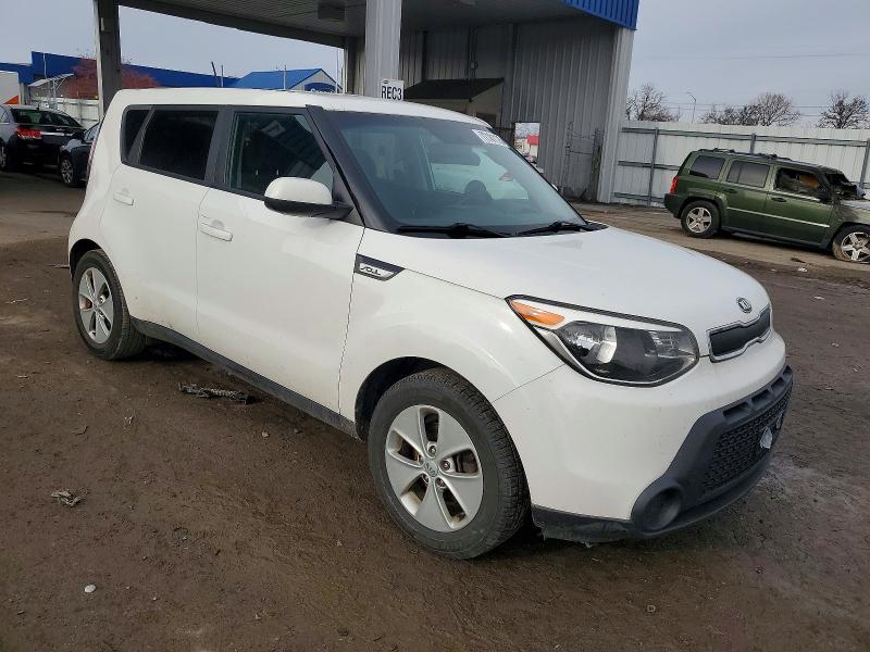 Photo 4 from auction – 2016 KIA SOUL with VIN KNDJN2A22G7398718
