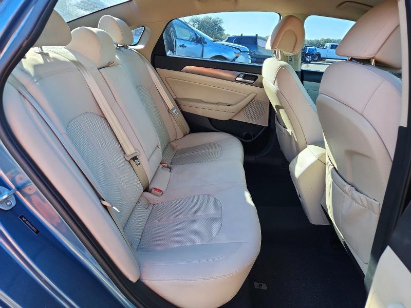 Photo 10 from auction – 2017 HYUNDAI SONATA with VIN 5NPE34AF8HH509503