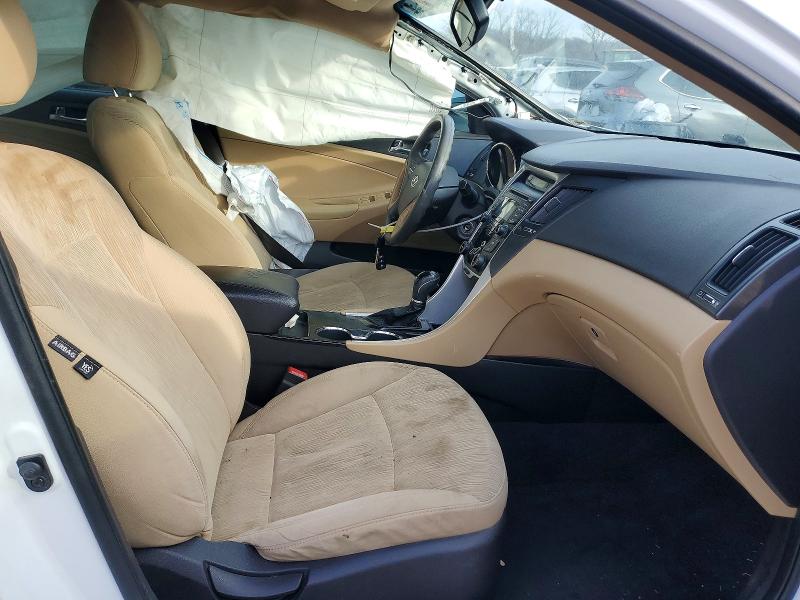 Photo 7 from auction – 2012 HYUNDAI SONATA GLS with VIN 5NPEB4AC6CH445415