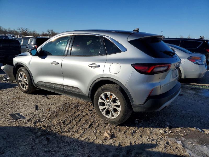 Photo 2 from auction – 2023 FORD ESCAPE with VIN 1FMCU9GN8PUA45063