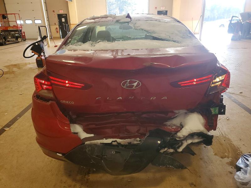 Photo 6 from auction – 2019 HYUNDAI ELANTRA SE with VIN 5NPD84LF2KH454063