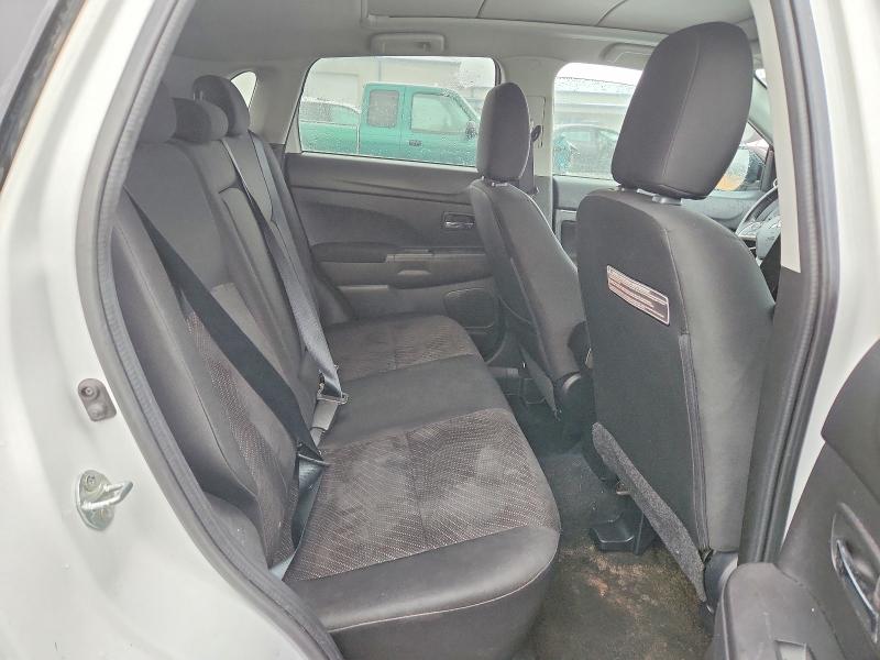 Photo 10 from auction – 2015 MITSUBISHI OUTLANDER with VIN 4A4AR4AU6FE005260
