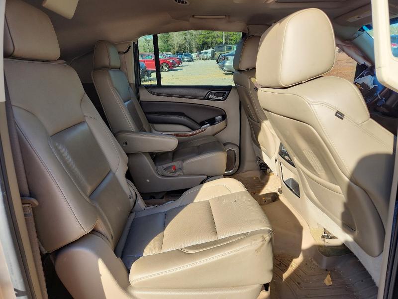 Photo 11 from auction – 2016 CHEVROLET SUBURBAN with VIN 1GNSKJKC7GR455828
