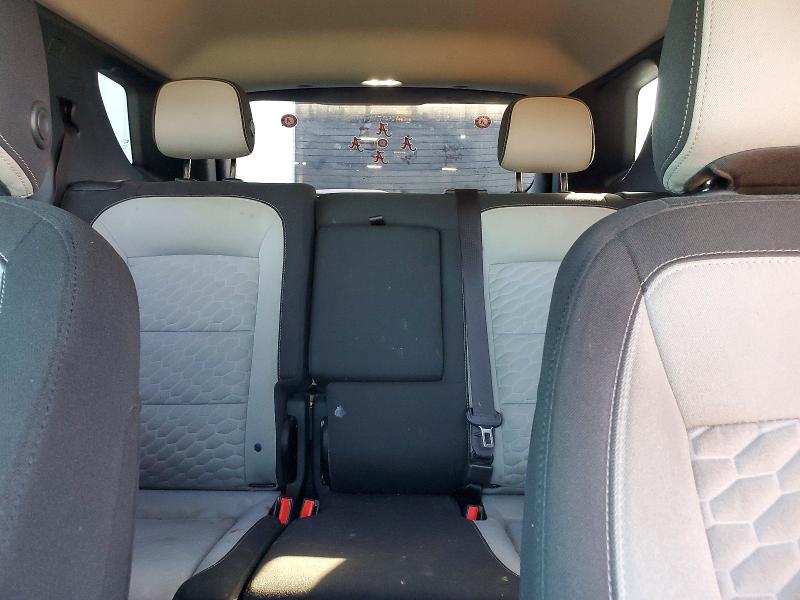 Photo 10 from auction – 2018 CHEVROLET EQUINOX with VIN 2GNAXJEV9J6231926