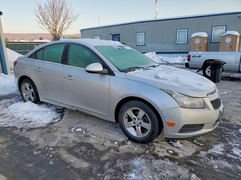 Photo 4 from auction – 2014 CHEVROLET CRUZE LT with VIN 1G1PC5SB0E7444780