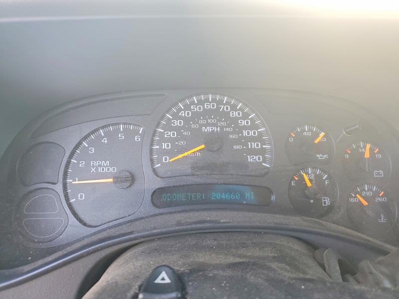 Photo 9 from auction – 2005 CHEVROLET SILVERADO with VIN 2GCEK13T551121341